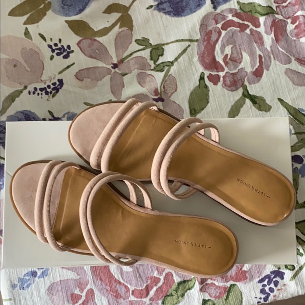 Blush suede sandal